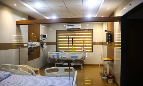 Deluxe Room Dhoot Hospital